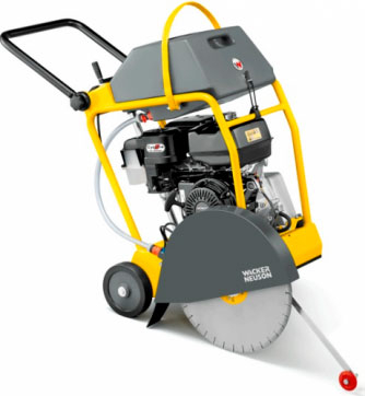 Резчик швов Wacker Neuson MFS-1350CE в прокат в Караганде. У нас лучшая цена за сутки! Возможность взять в аренду с выгодной скидкой до 40% при экспресс доставке 24/7. И помните, ночью стоимость еще дешевле на 30%! #арендапрокат #виброплита #выгодно