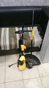 Триммер CHAMPION ET1200A по выгодной цене в Караганде. Надежное качество и лучшие условия ждут вас.